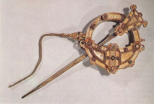 brooch